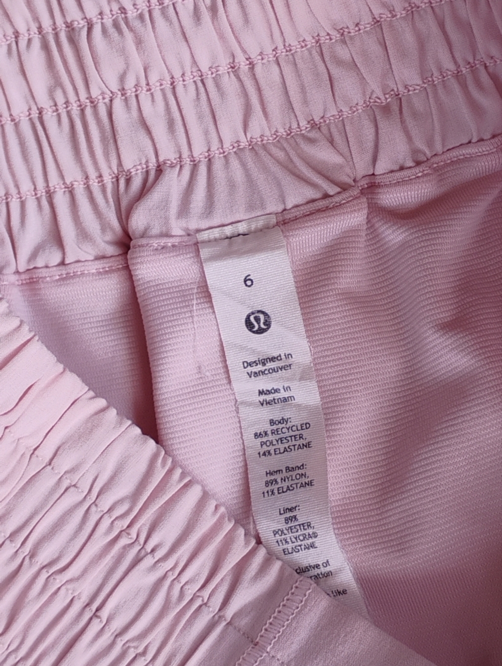 Lululemon Strawberry Milkshake Hotty Hot Shorts Size 6 - Picture 12 of 12